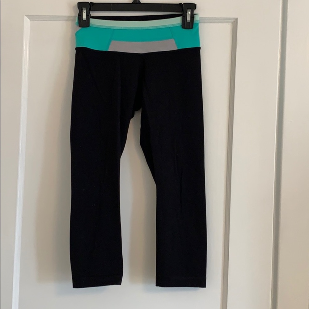 Lululemon cropped leggings